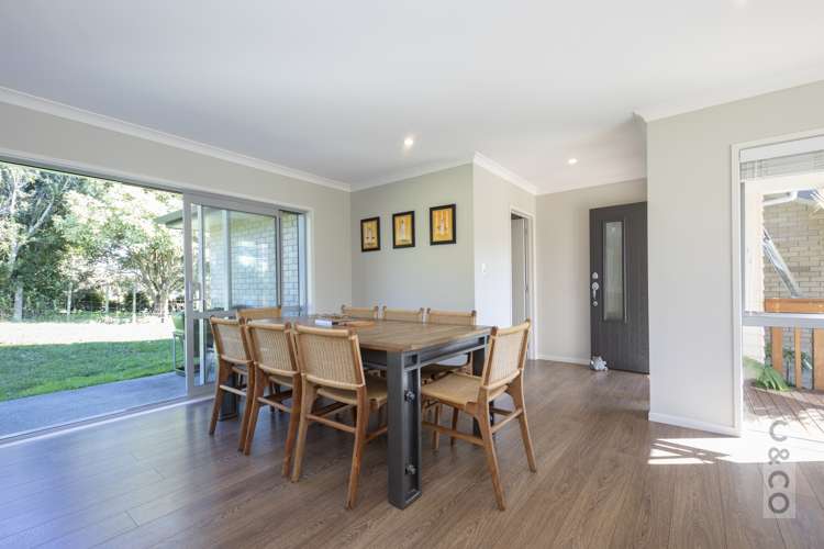 23 Crabb Fields Lane Riverhead_8