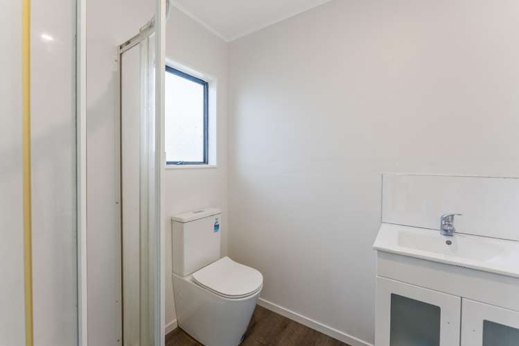 32 Temuera Street Otaki_16
