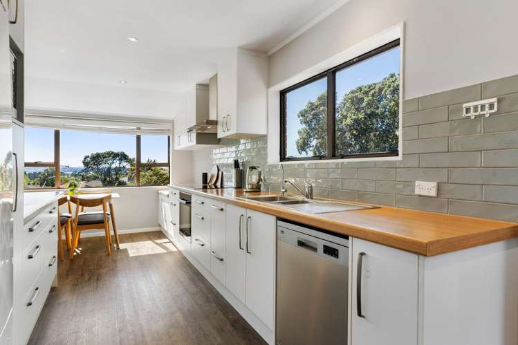 2/12 Petrel Place Massey_5