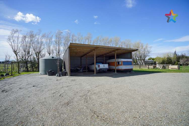 533 Flora Road East Makarewa_18