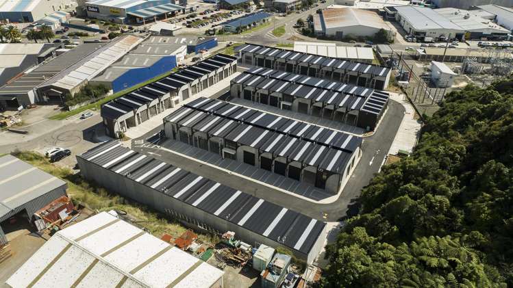 56/7 Tunnel Grove Gracefield_3