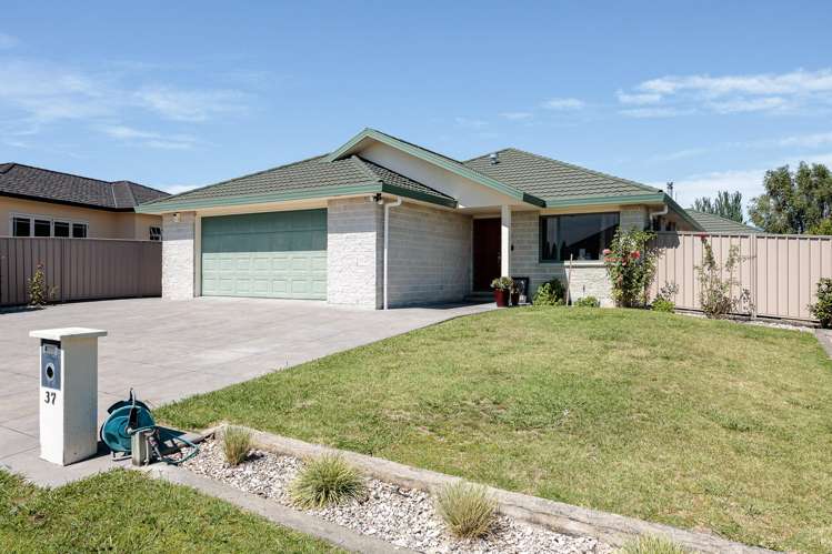 37 Brooklands Drive Havelock North_17