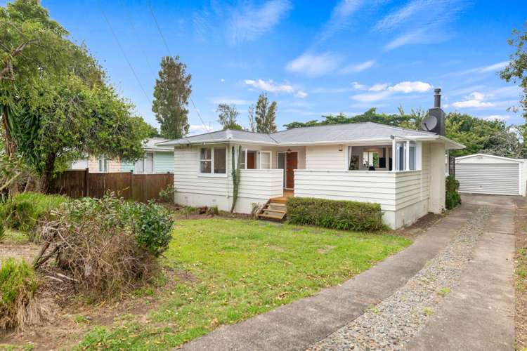 11 Koru Street Mangere Bridge_21