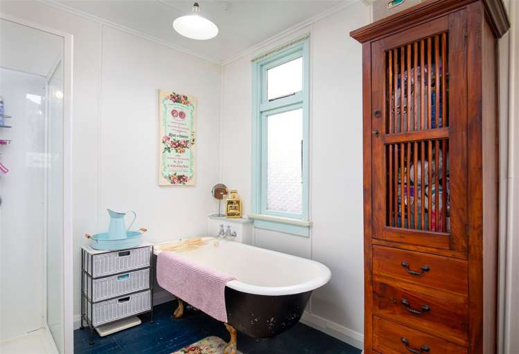 83 Cheviot Street Roxburgh_12