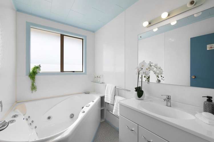 5 Wesley Avenue Frankleigh Park_12