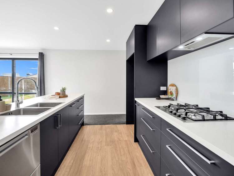 29 Whitehorn Drive Lincoln_10