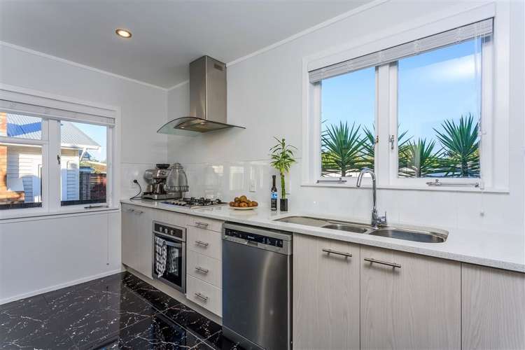 125 Mount Smart Road Onehunga_6