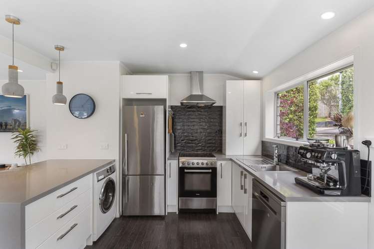 1/21 Capilano Place Glenfield_8