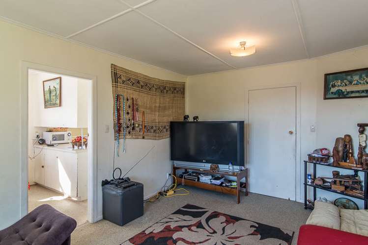 133 Sievers Grove Cannons Creek_9