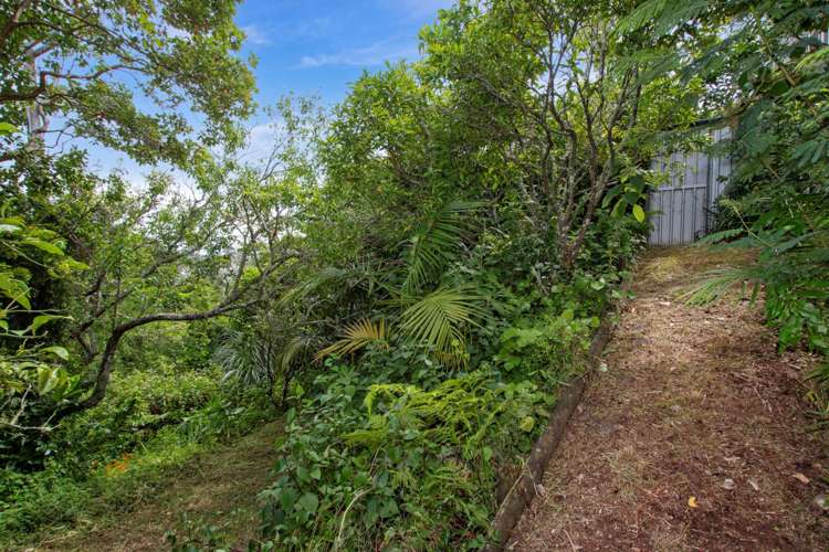 5 Weir Crescent Onerahi_19