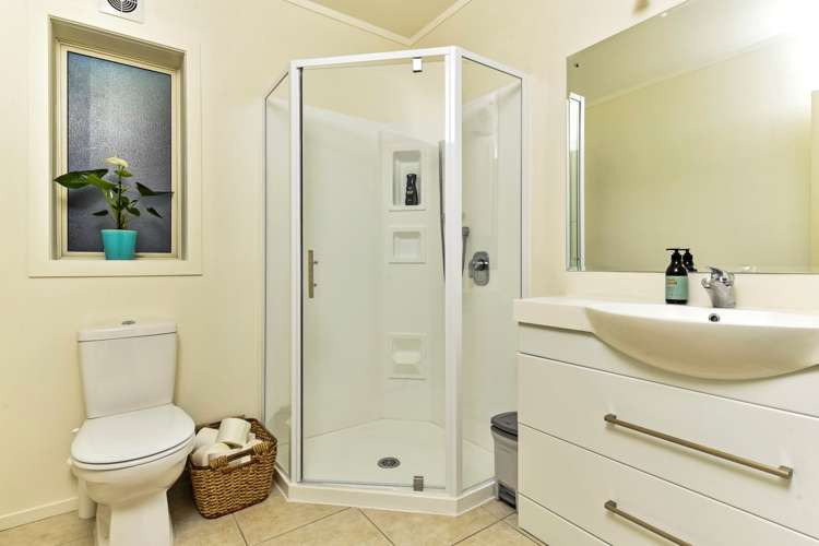 40 Sylvan Park Avenue Milford_15