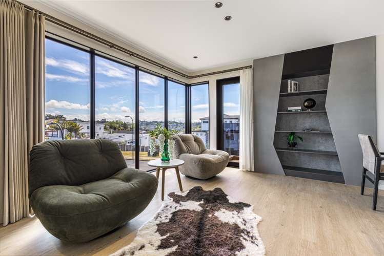 38 Fernhill Way Oteha_11