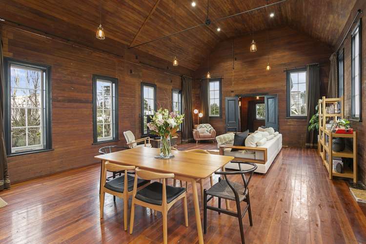 7 Clarks Lane Hobsonville_12