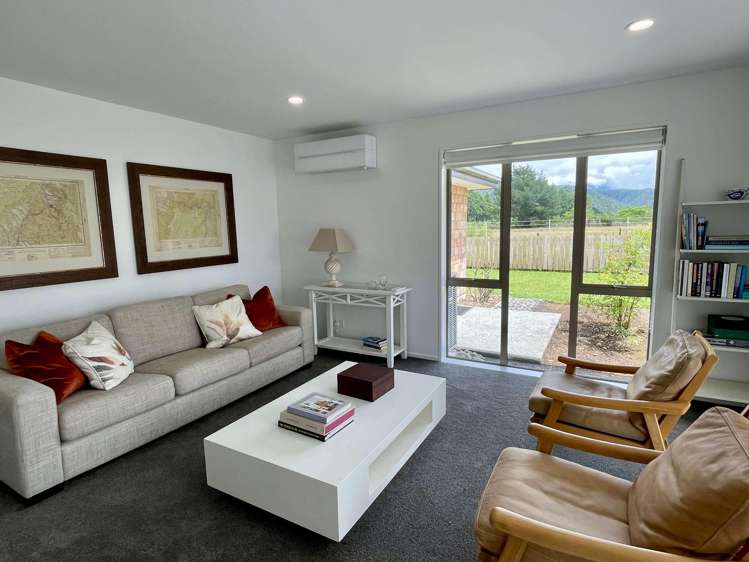 9 Wicken Place Reefton_6
