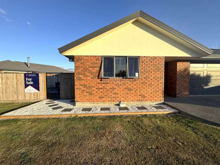 42 Peter Hall Drive_2