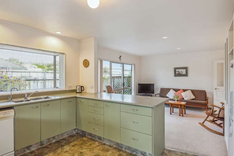 6 Glen Loch Place Paraparaumu_10