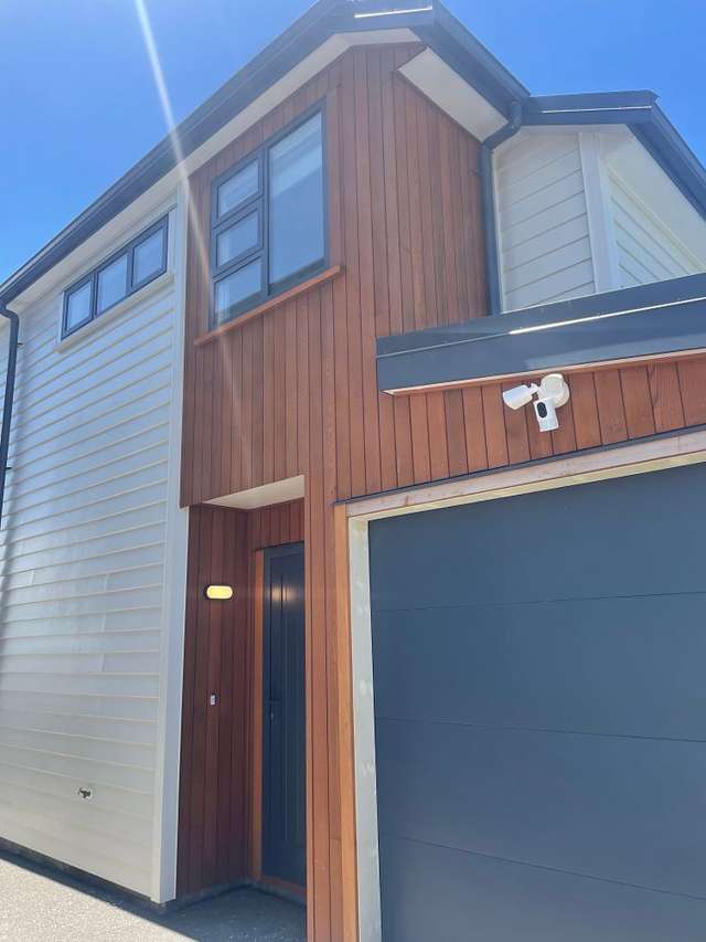 128D Randwick Road Moera_1
