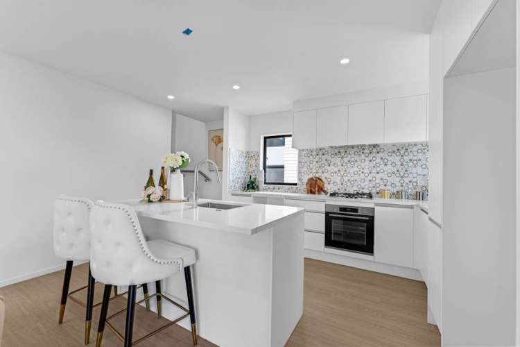 77 B Buckland Road Mangere East_5