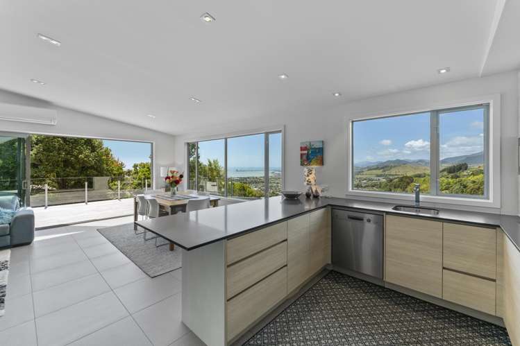 32 Valhalla Drive Richmond_12