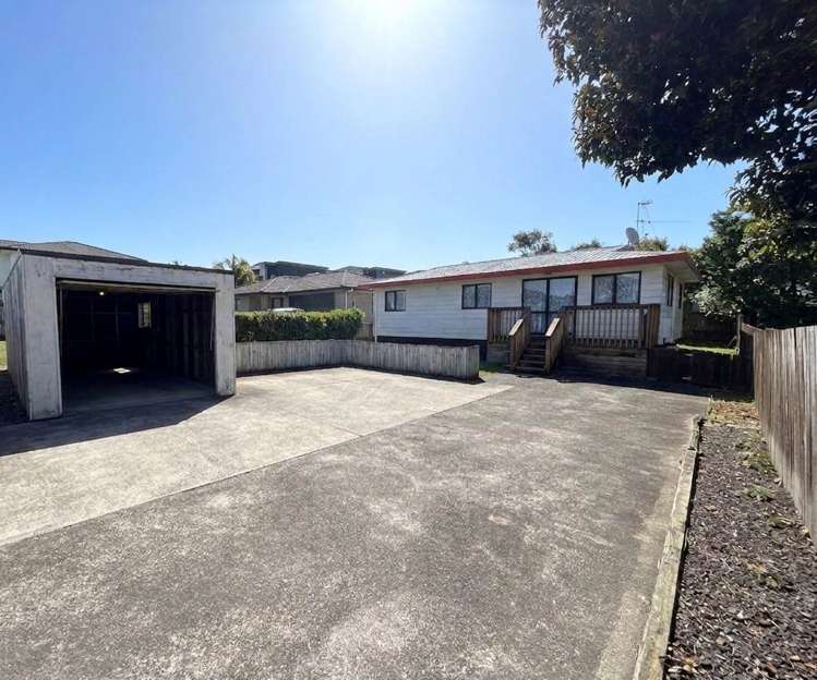 24A Netherlands Avenue Kelston_6