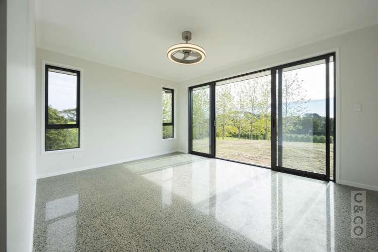 524 Ridge Road Riverhead_28