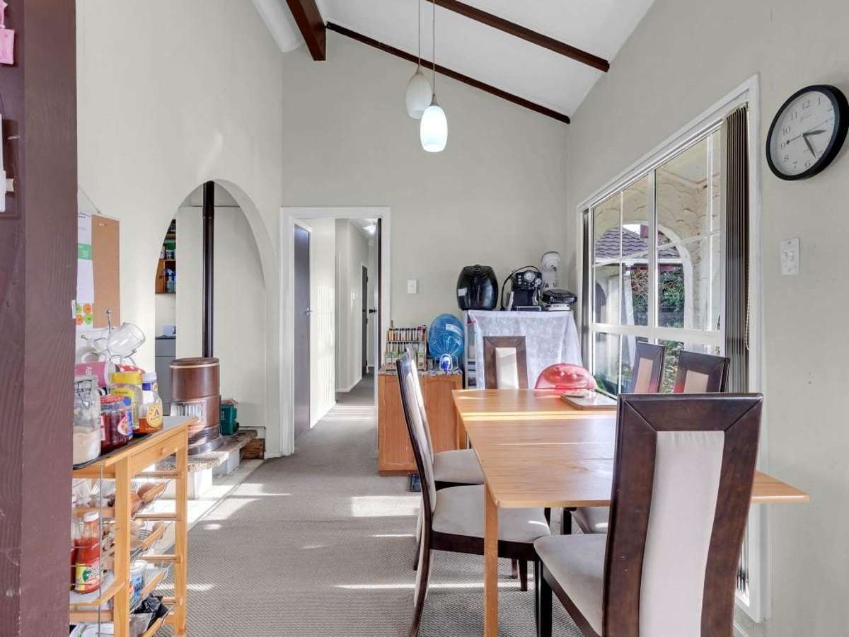 11 Hibiscus Avenue_2
