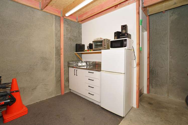 12/23 Bristol Place Te Rapa_8