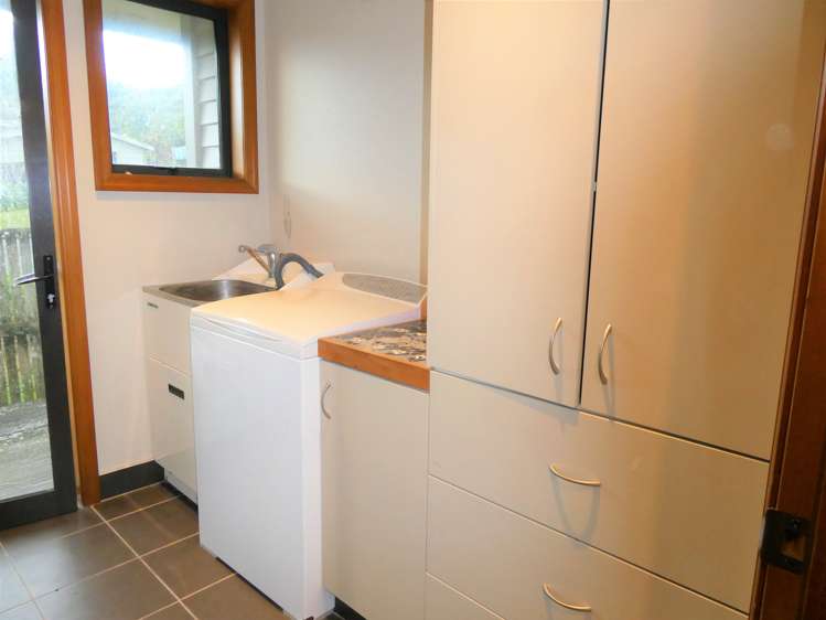 23 Pitt Street Runanga_22