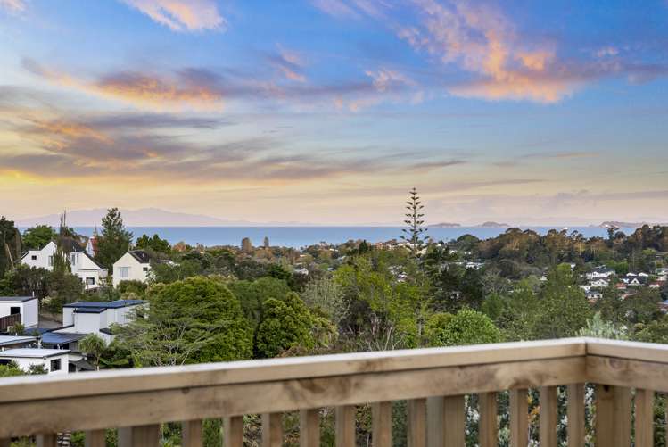 905d East Coast Road Northcross_1