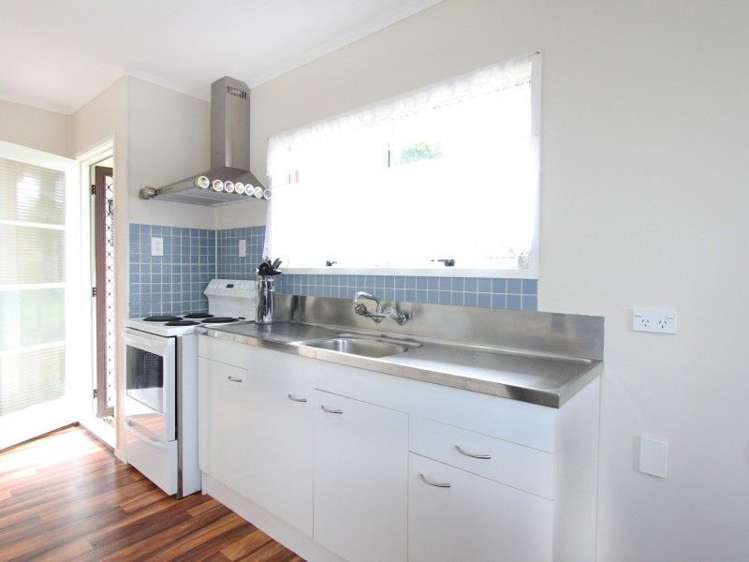 16 Galilee Avenue Red Hill_3