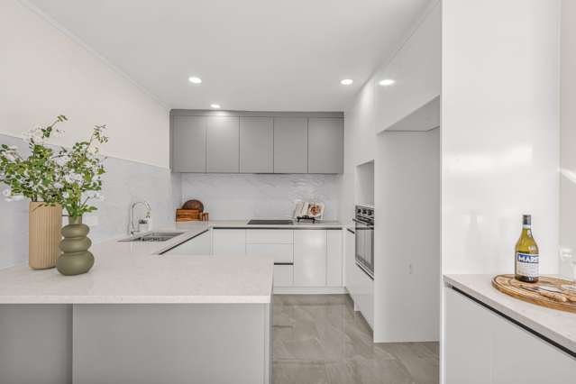 1/54 Dornwell Road Three Kings_3