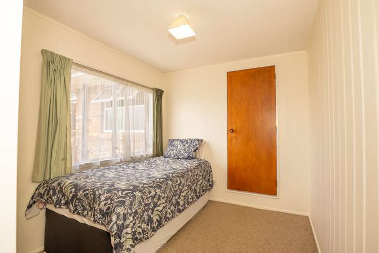 17 Johnsview Terrace Hillcrest_25