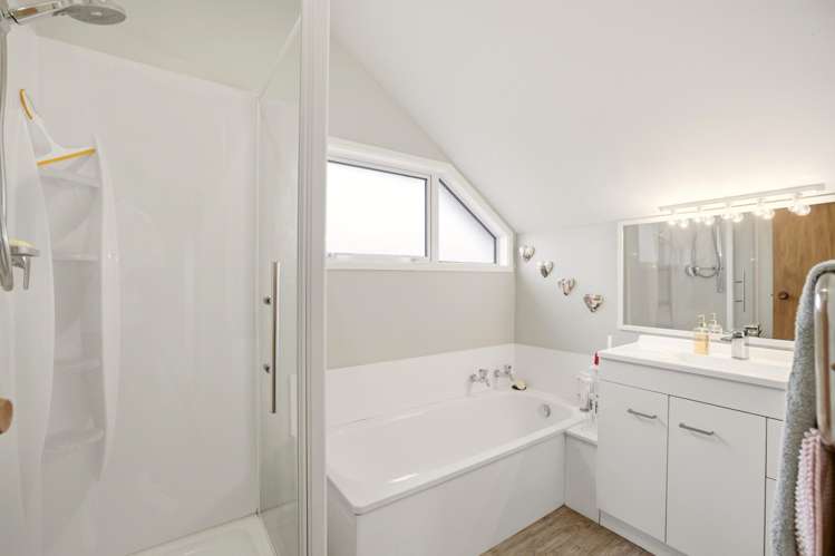 2/122 Harewood Road Papanui_10