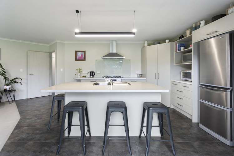 39 County Heights Drive Aokautere_8