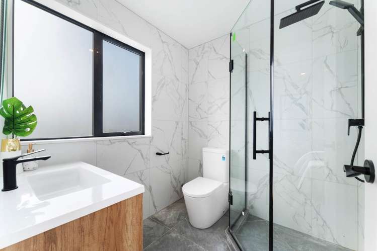 67 Biokovo Street Massey_11