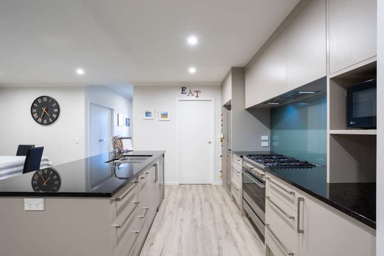 16 Woolshed Drive Stoke_10