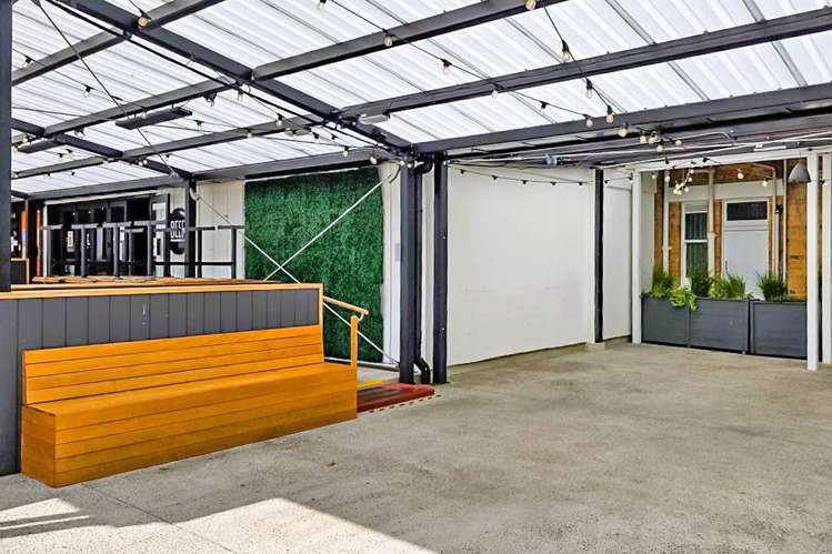 Broadway Papakura_15