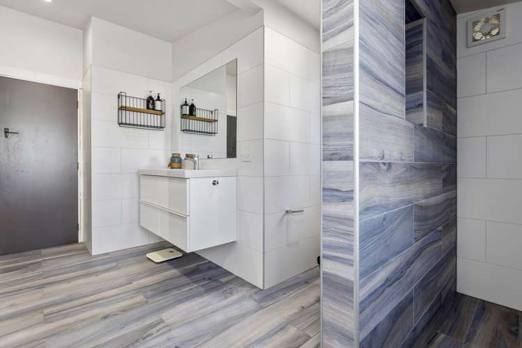 96 Blue Pacific Parade Riversdale Beach_12