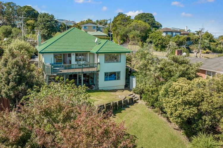 528 Beach Road Murrays Bay_23