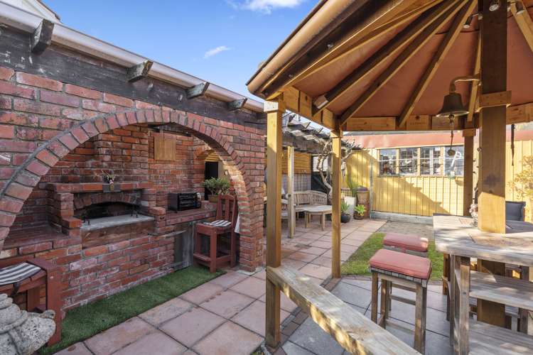 93 Waiwhetu Road Waterloo_16