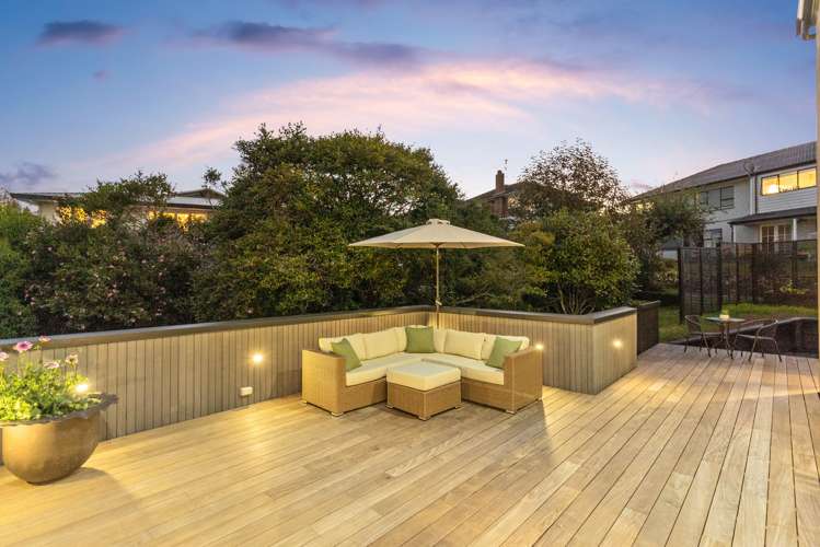 5a Beach Road Mellons Bay_12