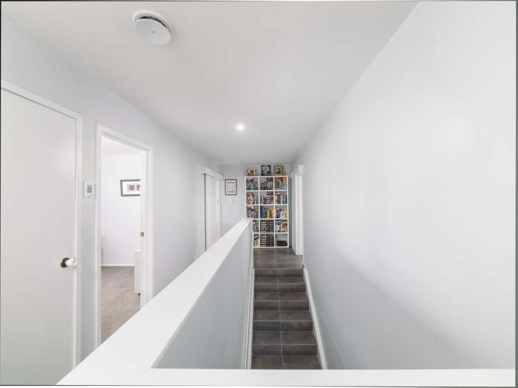 5 Gilbert Mair Rise Russell_18