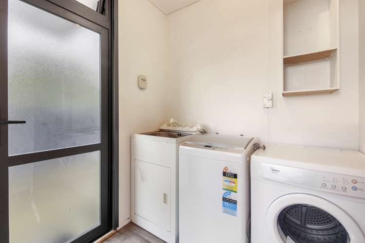 2/88 Bayswater Crescent Bromley_11