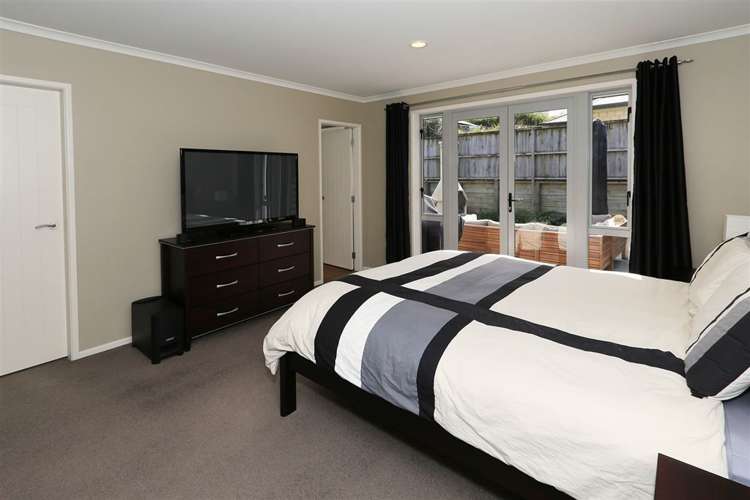 21 Heathfield Avenue Huntington_8