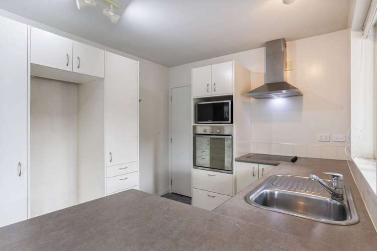 2/24 Victoria Street Rangiora_1