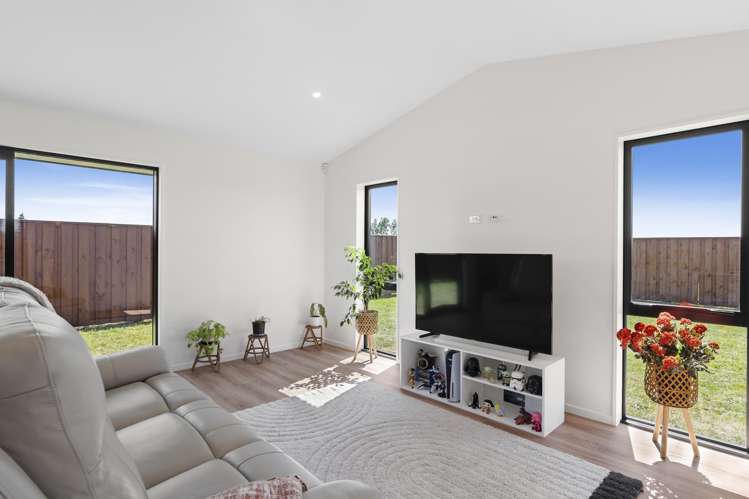 52 Eric Crozier Road Darfield_9