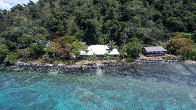 LIVE LIKE HOLLYWOOD CELEBRITIES “UNDER ONE ROOF” ON FIJI’S KORO ISLAND