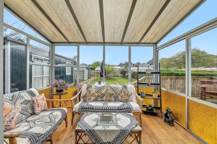 7 Percy Avenue Stratford_8