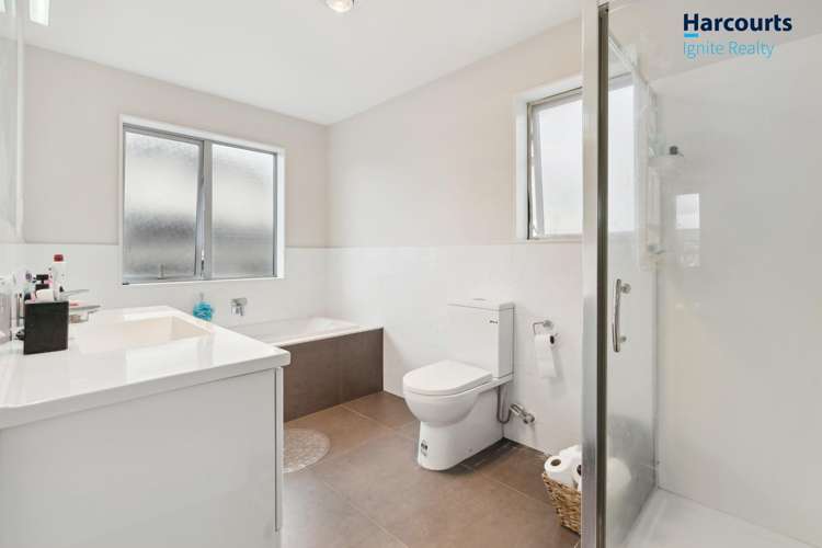 11 Regis Park Drive Pukekohe_11