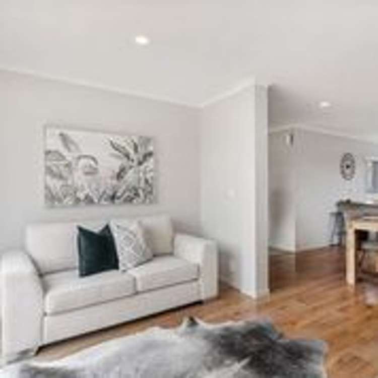 61a Bradbury Road Botany Downs_10